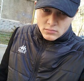 Максим